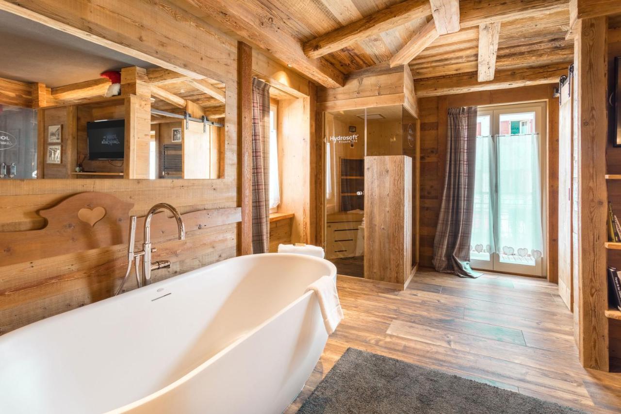 John Luxury Suites Folgaria Esterno foto