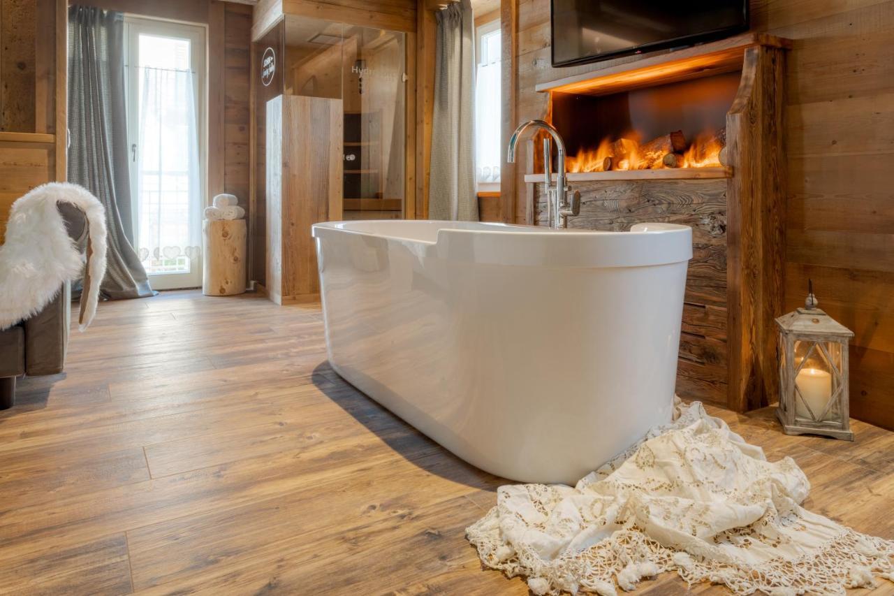 John Luxury Suites Folgaria Esterno foto