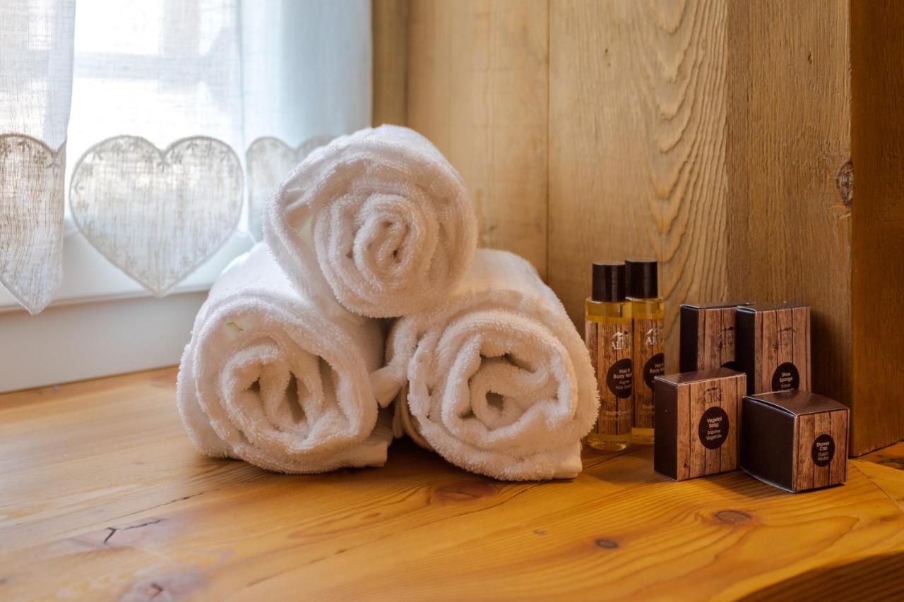 John Luxury Suites Folgaria Esterno foto