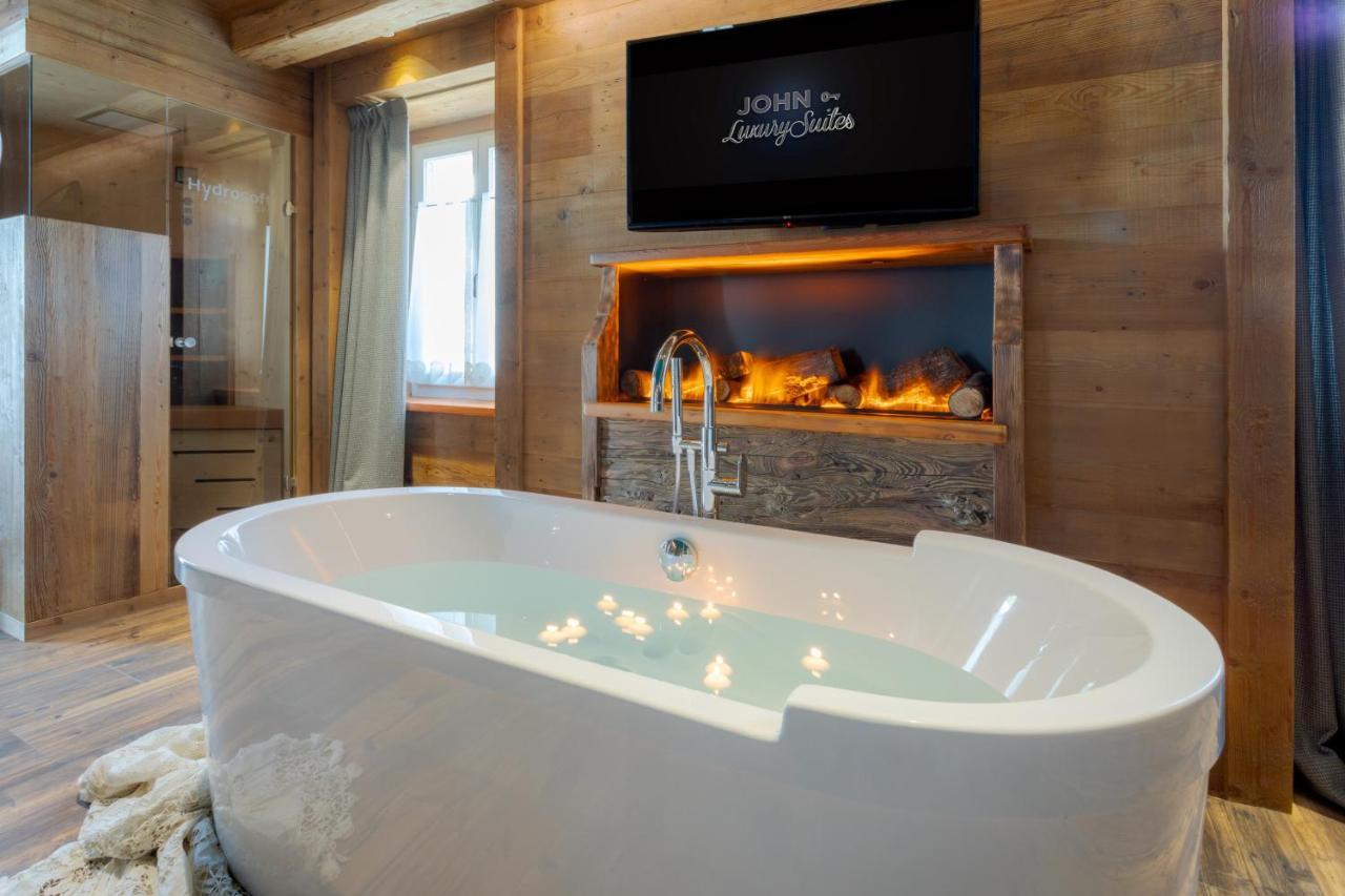 John Luxury Suites Folgaria Esterno foto